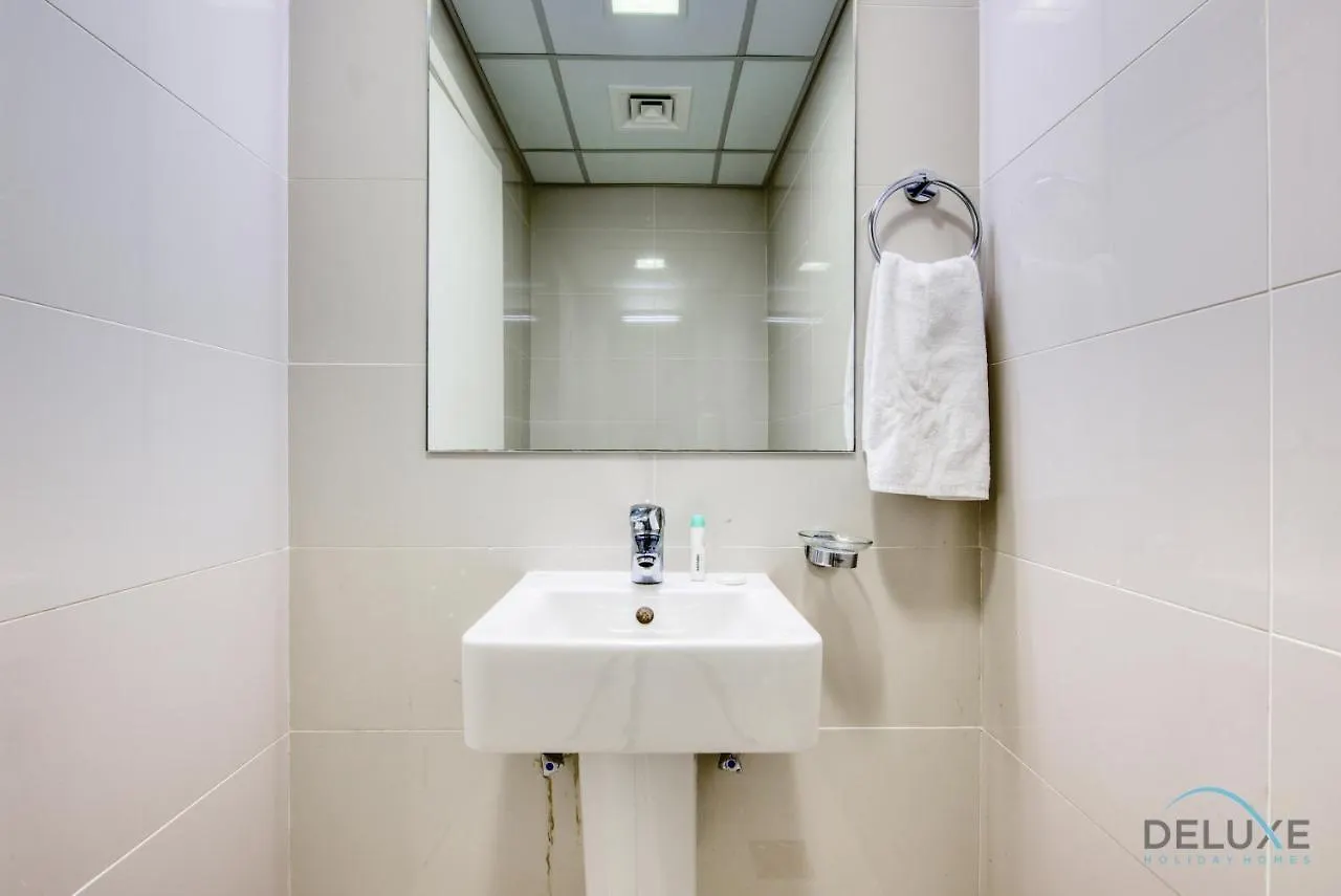 Fresh 2Br Apartment At Park Central Business Bay By Deluxe Holiday Homes Dubai